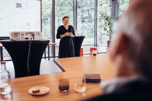 Olena Linnyk Referentin